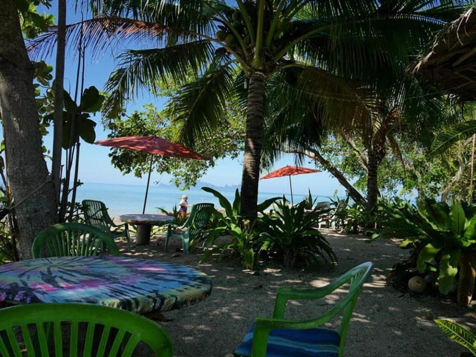 Hotel Dugong Koh Sukorn Ko Sukon Exteriér fotografie